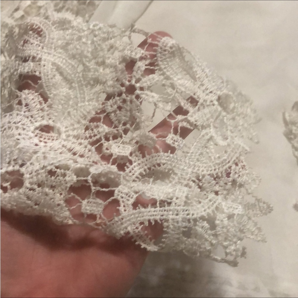 Floral lace sleeve sheer boho top - Picture 3 of 4